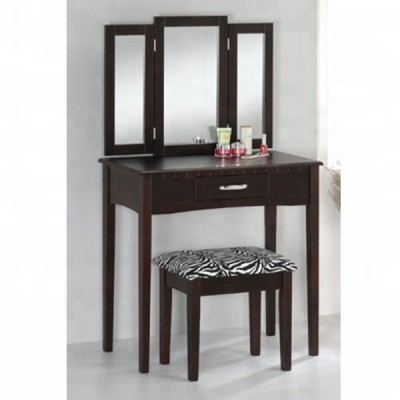 Vanity makeup and dressing table with mirror